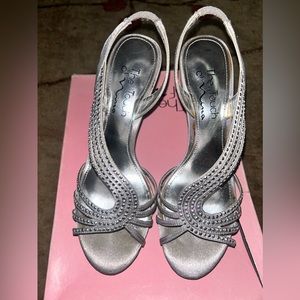Silver heels with rhinestones size 6